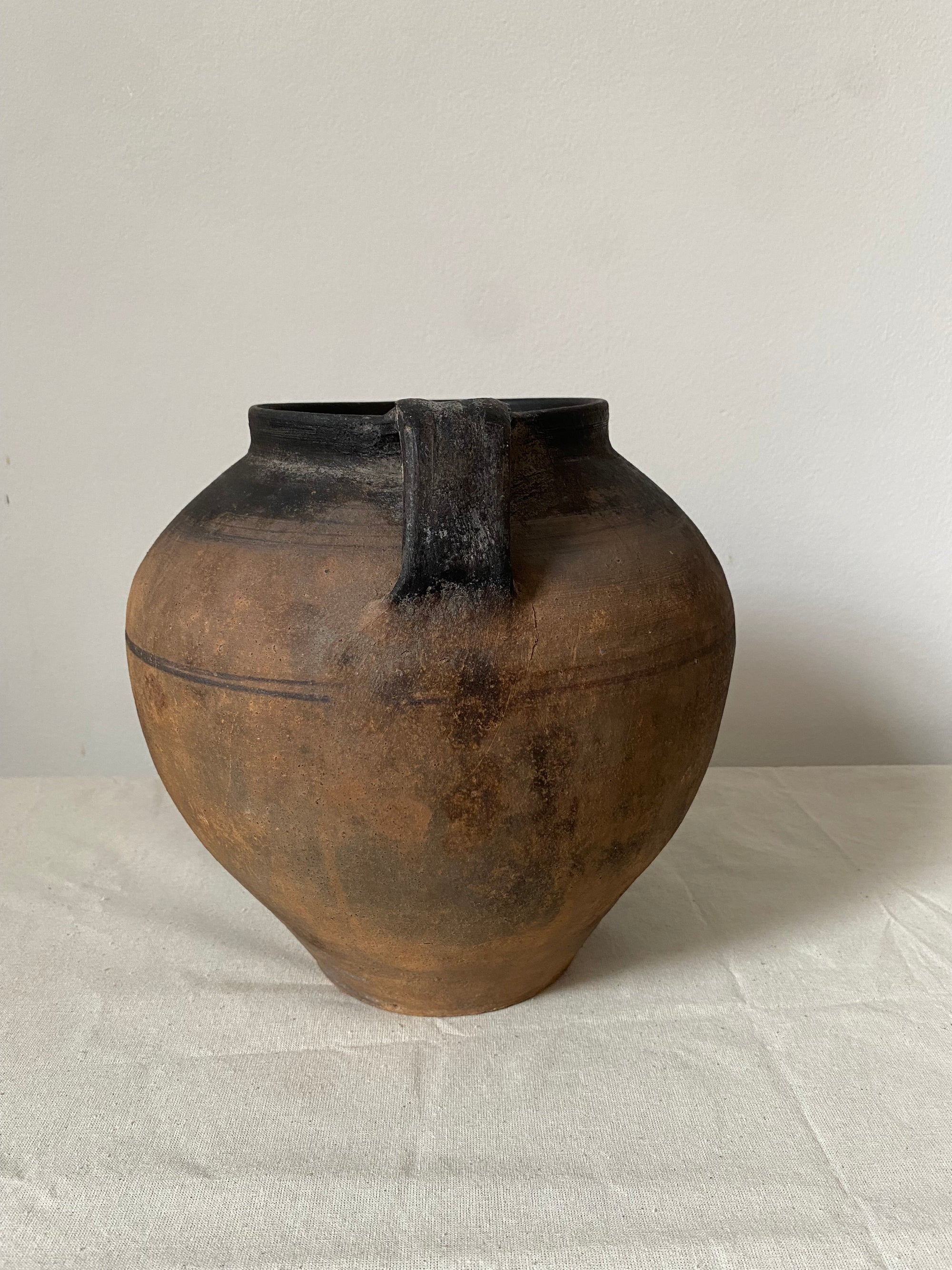 Vasili – Antique Ukrainian Clay Pot
