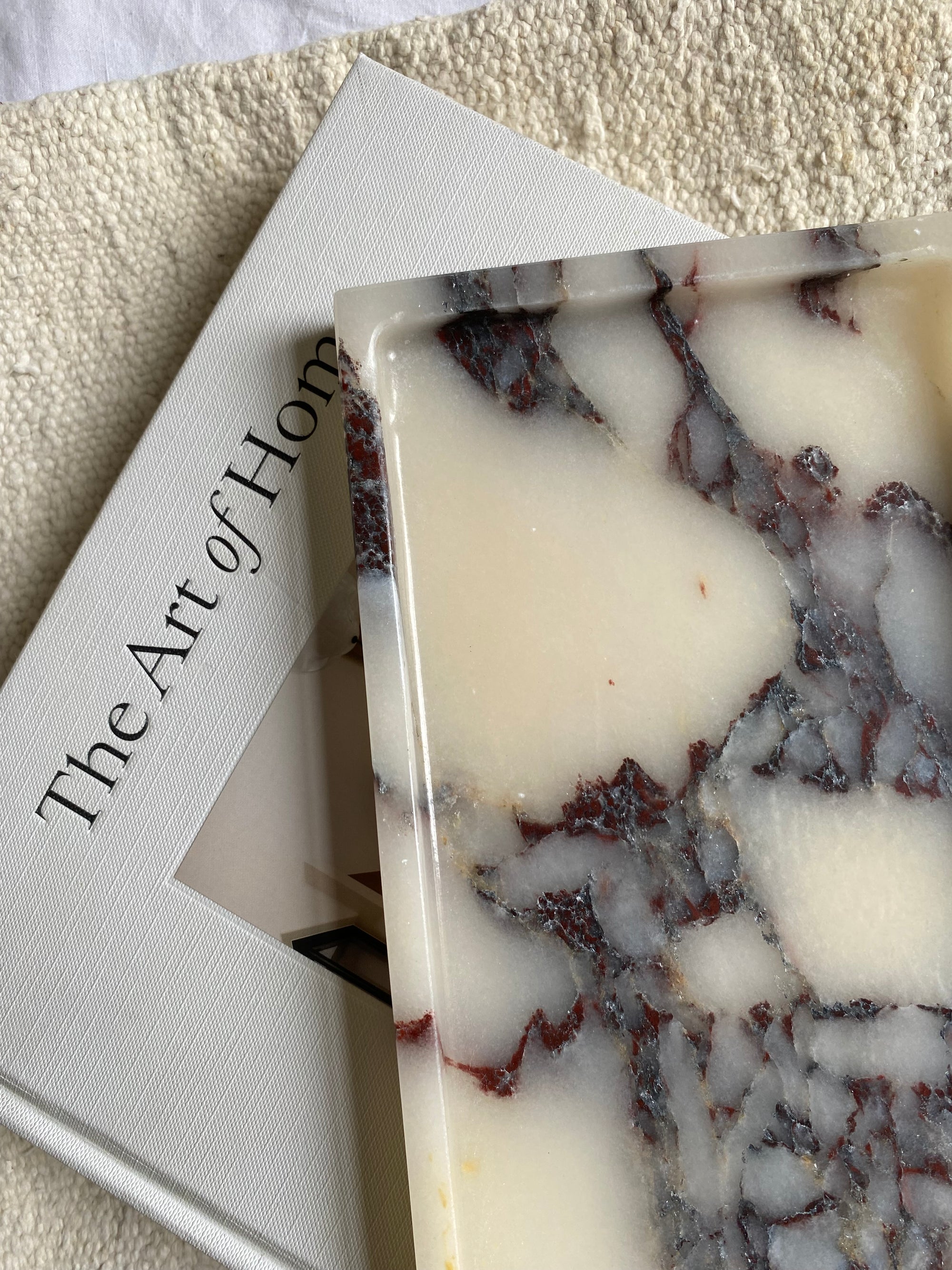 The Calacatta Viola Rectangular Marble Tray