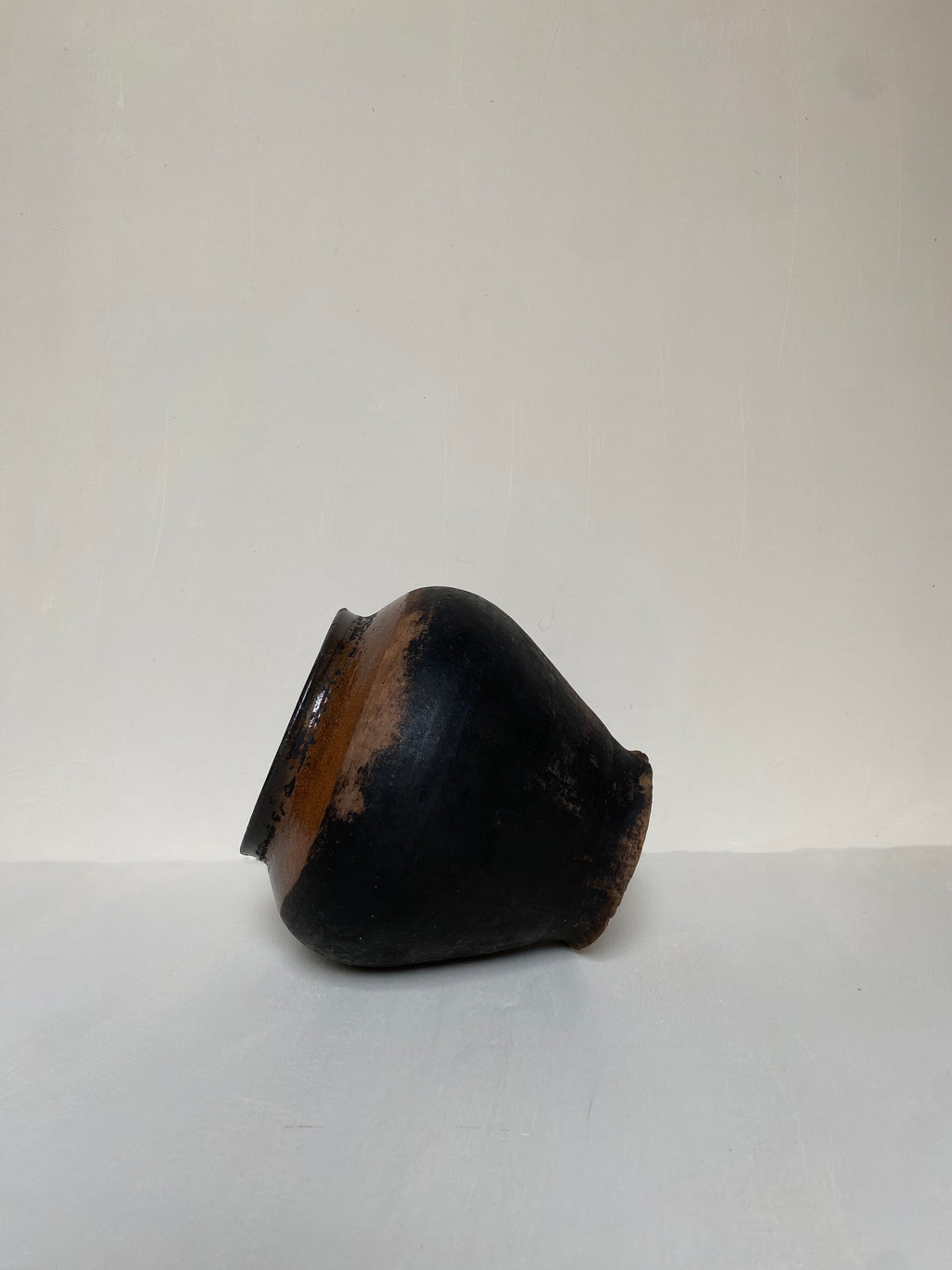 The Noura Black Antique Clay Pottery
